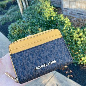 MK JST MD Card Case Wallet Marigold Brown